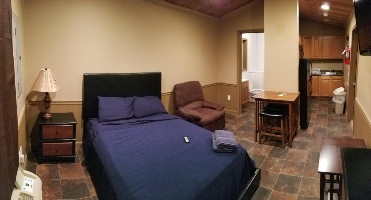 West Texas Lodge (Adults Only) 佩科斯 外观 照片